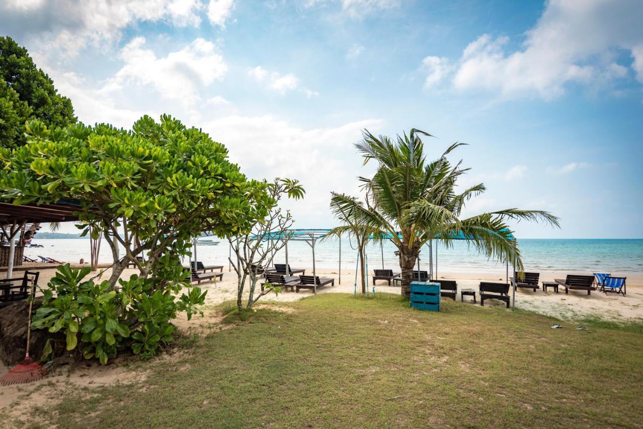 Sabai Beach Resort 麦岛 外观 照片